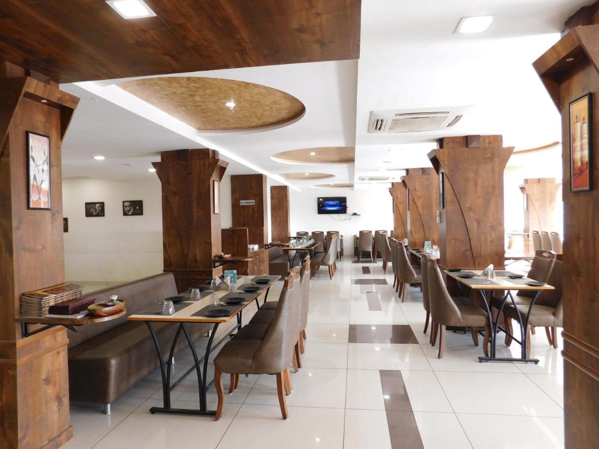 Hotel Shiva Club And Resort Mundra Zewnętrze zdjęcie